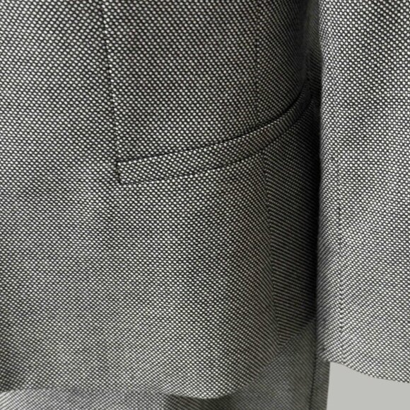 Classic Ann Taylor Gray Tailored Jacket | Size: 6 - Picture 6 of 11